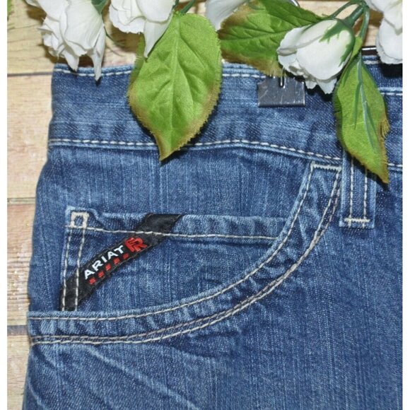 Ariat Work Men's 40x30 Cat 2 Denim Flame Resistant Relaxed Bootcut Western Jeans - Picture 3 of 11